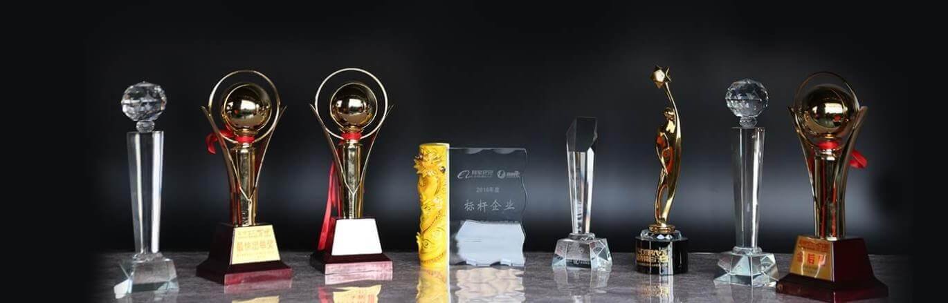 award-cups